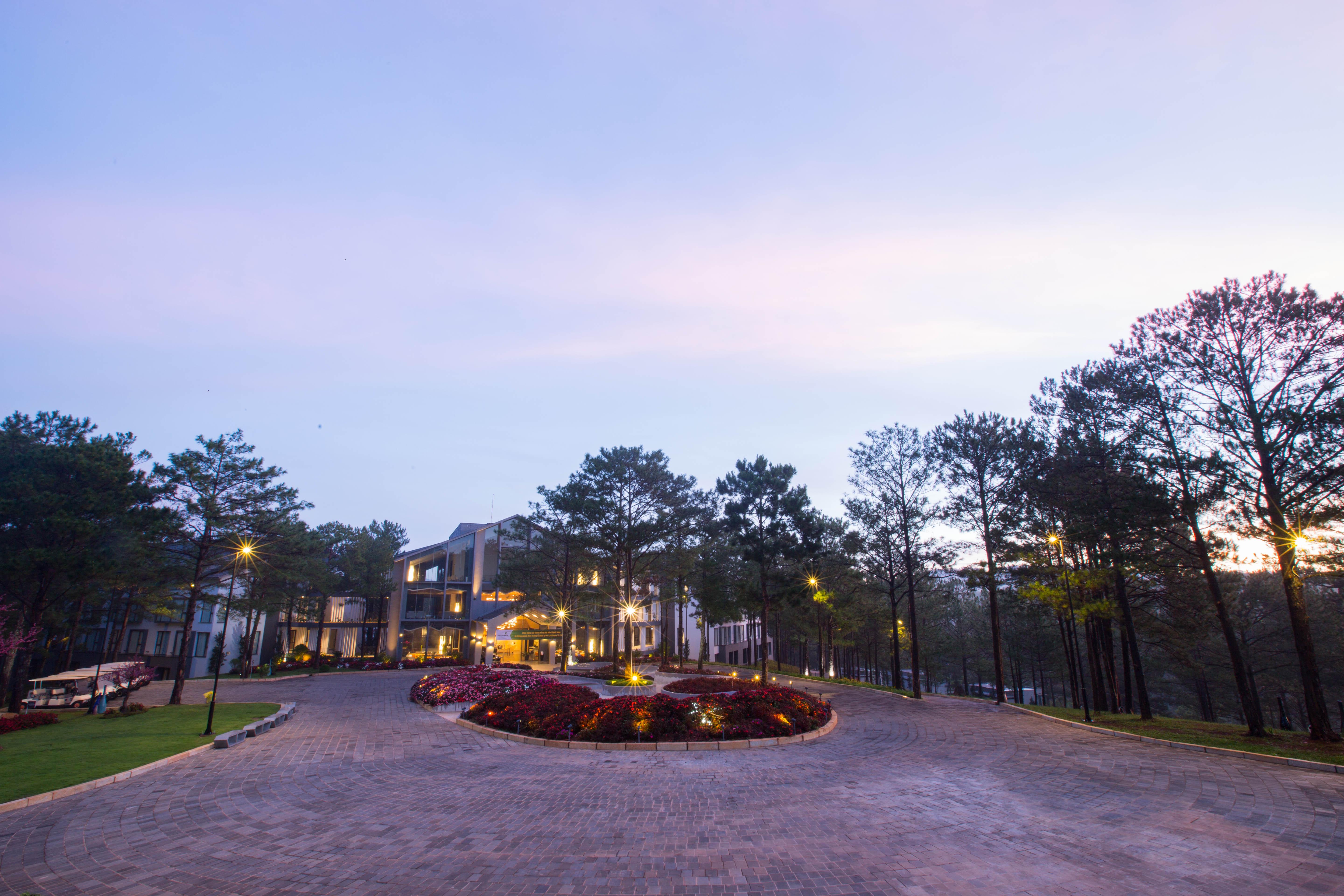 Terracotta Hotel & Resort Dalat Zewnętrze zdjęcie